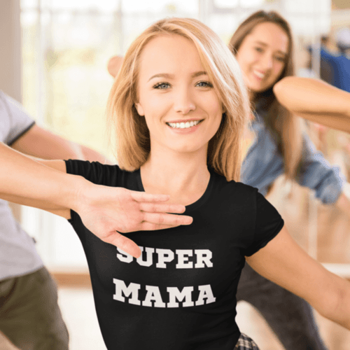 Marškinėliai moterims su užrašu: Super mama, juodi